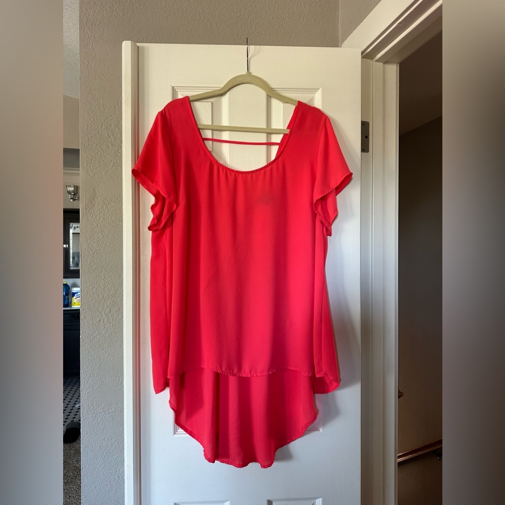 Torrid size 2 High Low flowy shirt